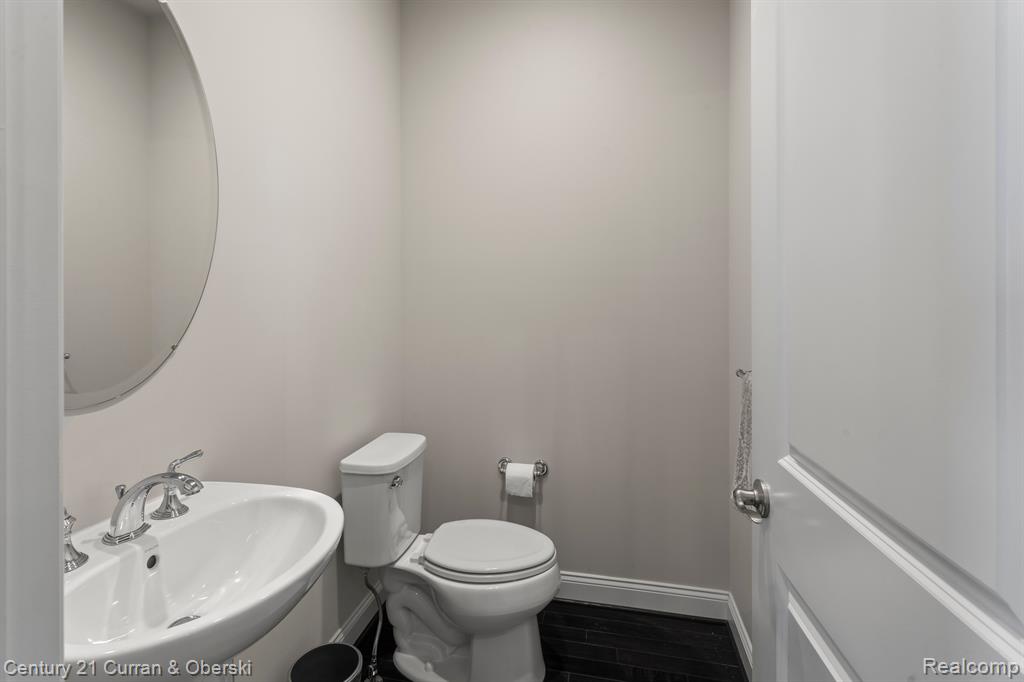 42833 CARDINAL Way, Novi, MI — Photo 11