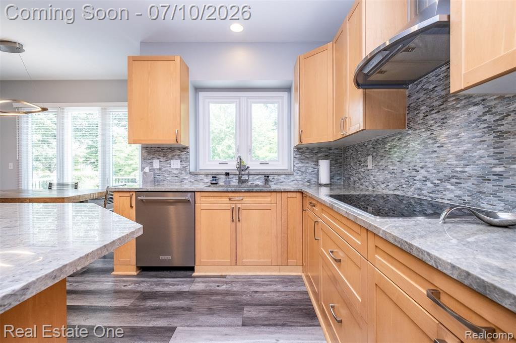 4488 Philip, Commerce Twp, MI 48382 — Photo 17
