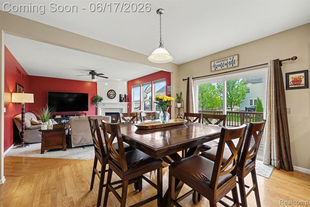 19120 Pembridge Street, Macomb, MI 48042 — Photo 11