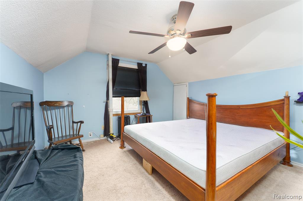 3714 Robina Avenue, Berkley, MI 48072 — Photo 17