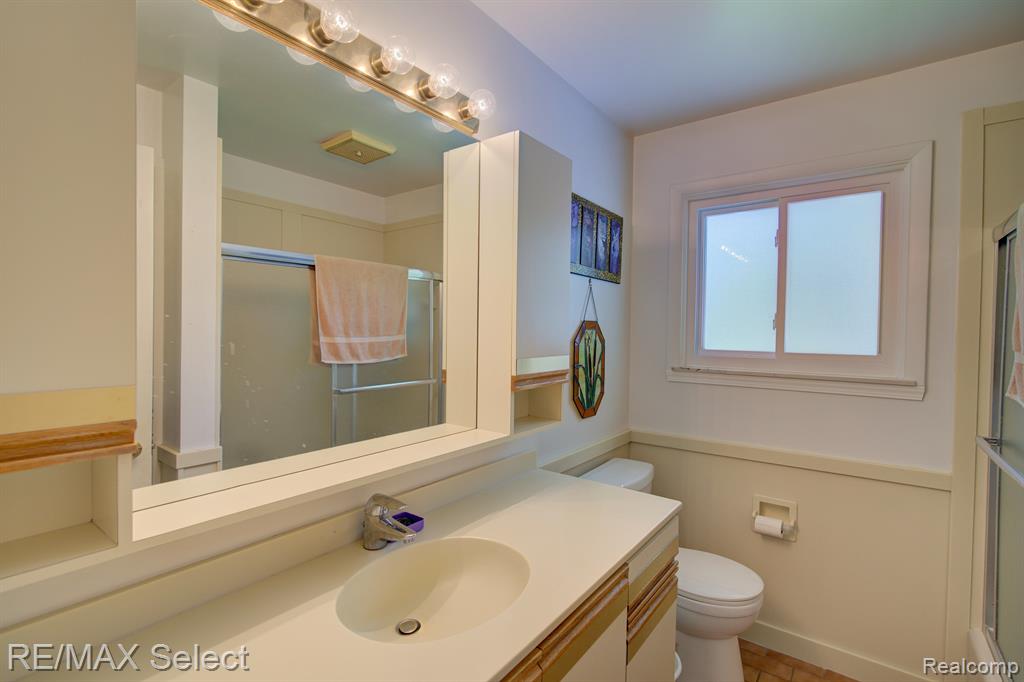 4460 DIXON Drive, Swartz Creek, MI 48473 — Photo 37