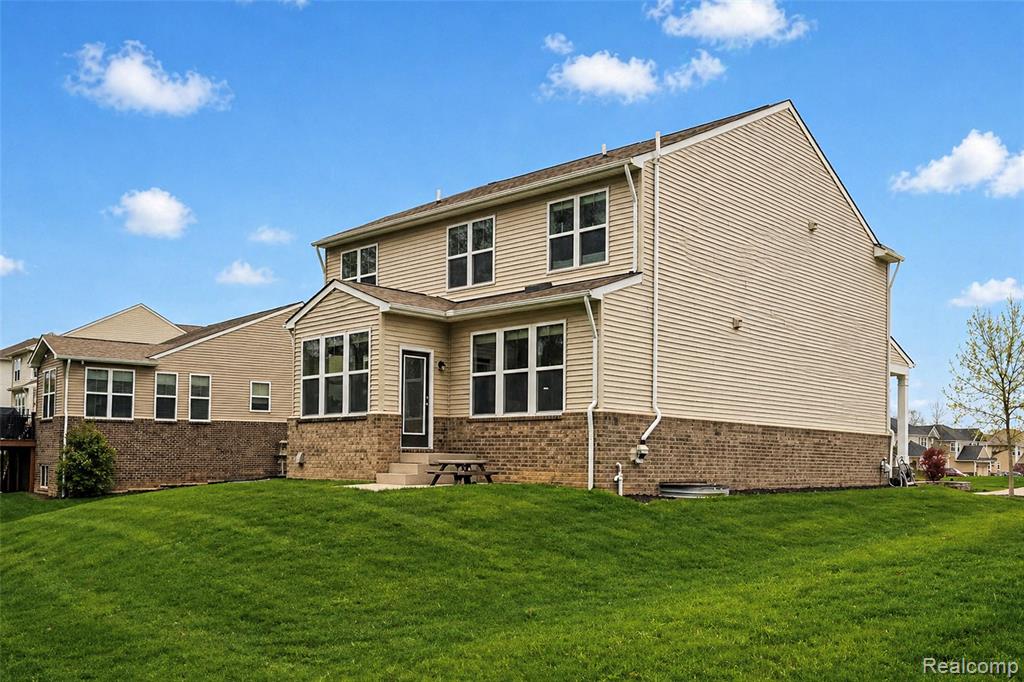 30065 Braeburn Street, New Hudson, MI 48165 — Photo 87