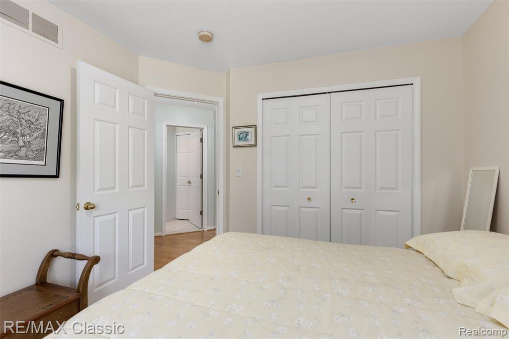 7671 Vamoco Drive, Waterford, MI 48327 — Photo 20