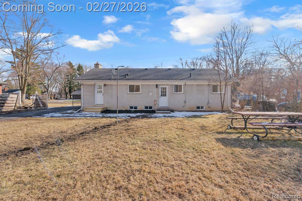 29760 Hoy Street, Livonia, MI, 48154