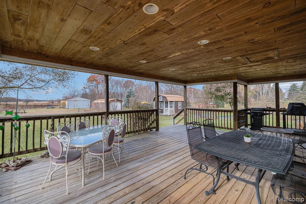 8694 Sheridan Road, Millington, MI 48746 — Photo 15