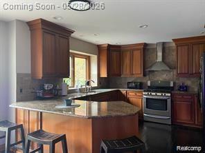 15133 TOWERING OAKS Drive, Shelby Twp, MI 48315 — Photo 4