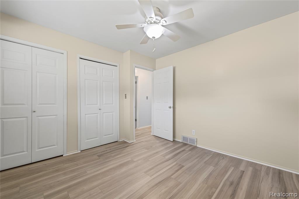 4900 Kadena Court, Sterling Heights, MI 48310 — Photo 23