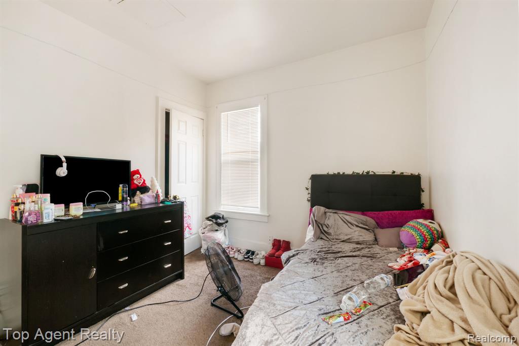 3958 Buckingham Avenue, Detroit, MI 48224 — Photo 18
