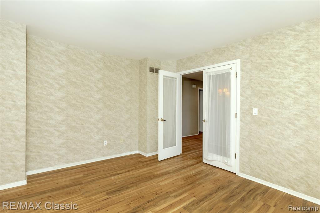 4860 Pelican Way, West Bloomfield, MI 48323 — Photo 16