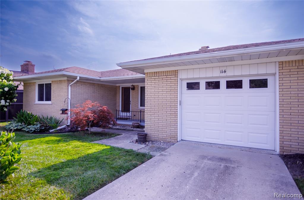 114 Loretta Street, East China, MI — Photo 3