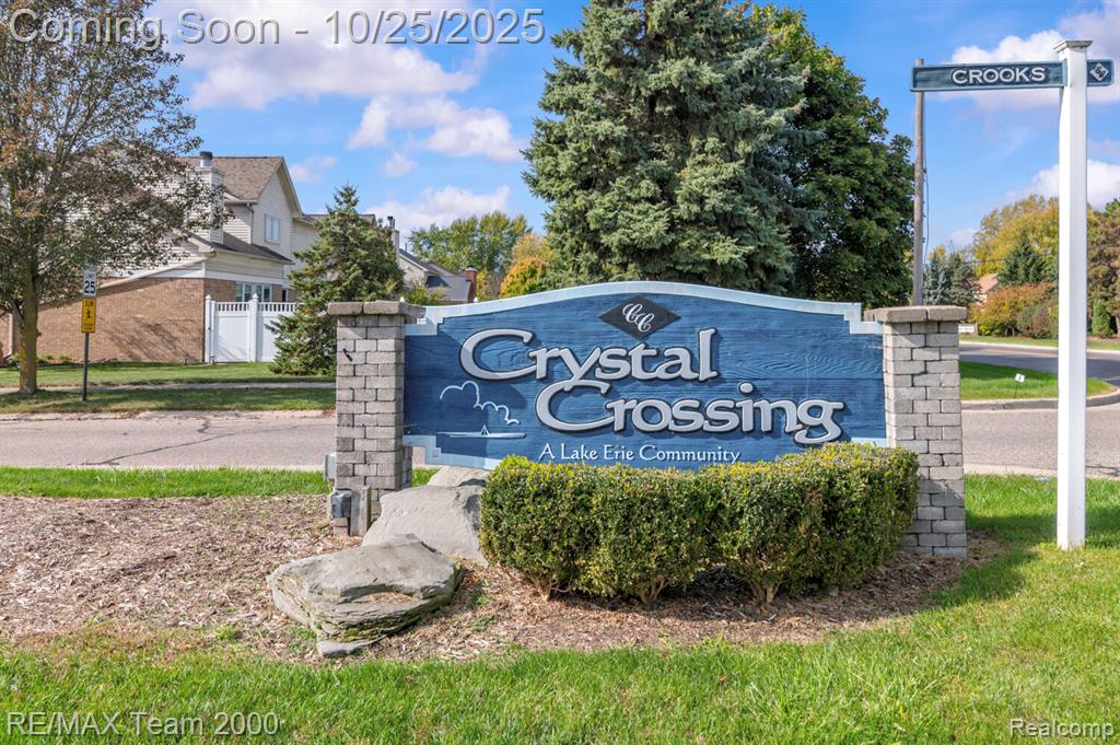 19712 Uroda Street, Brownstown, MI — Photo 41