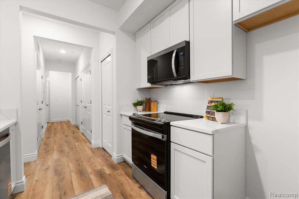 3928 Cornerstone Drive, Canton, MI, 48188