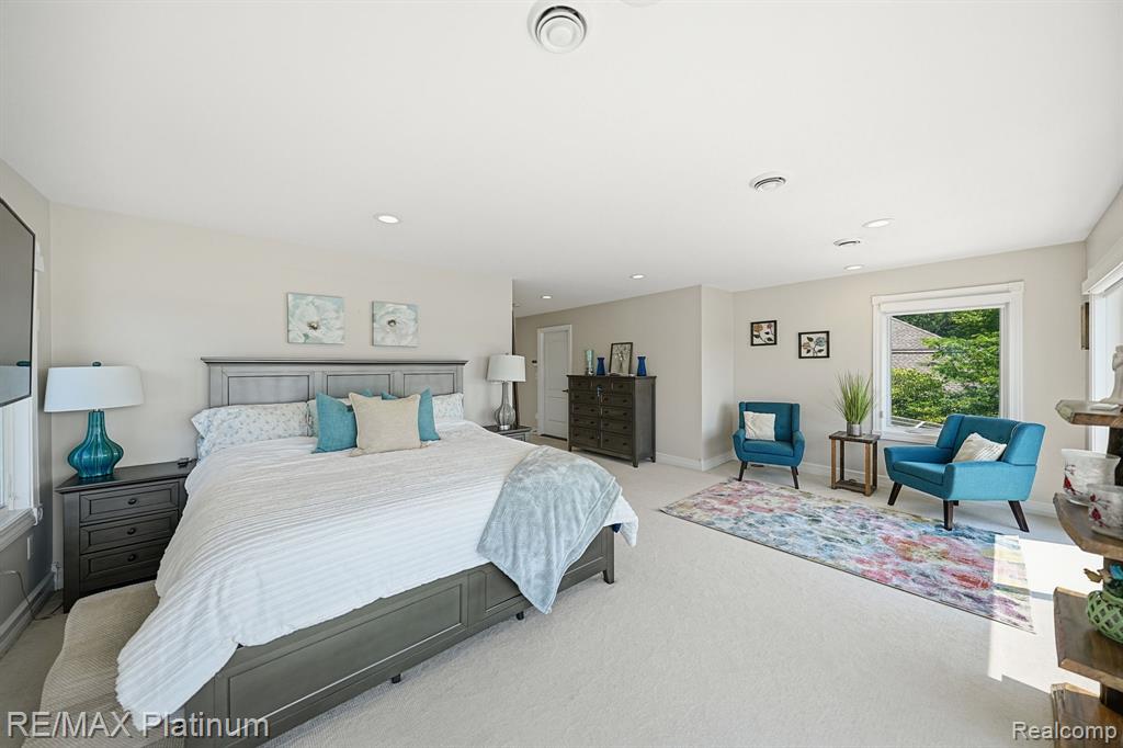 997 Thompson Shore Drive, Howell, MI 48843 — Photo 30