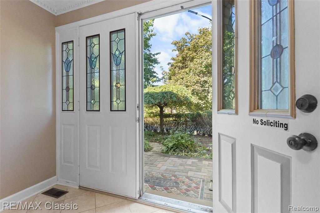 20540 Woodcreek Boulevard, Northville, MI 48167 — Photo 4