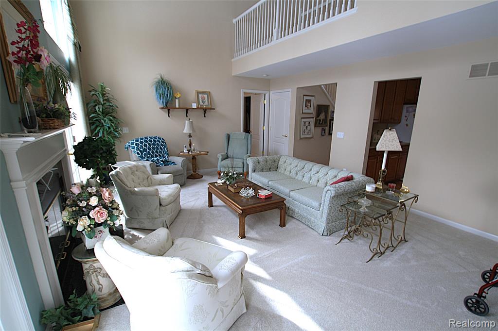 5942 Augusta Lane, Grand Blanc, MI 48439 — Photo 9