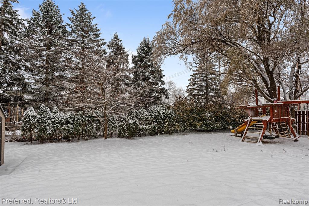 45377 Twining Street, Canton, MI 48187 — Photo 41