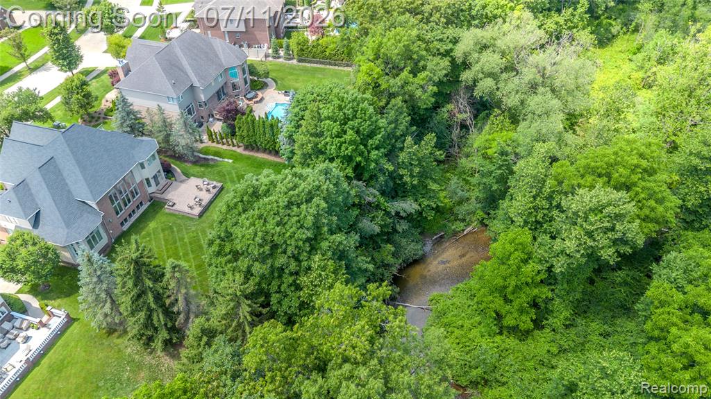 819 Majestic Drive, Rochester Hills, MI 48306 — Photo 4