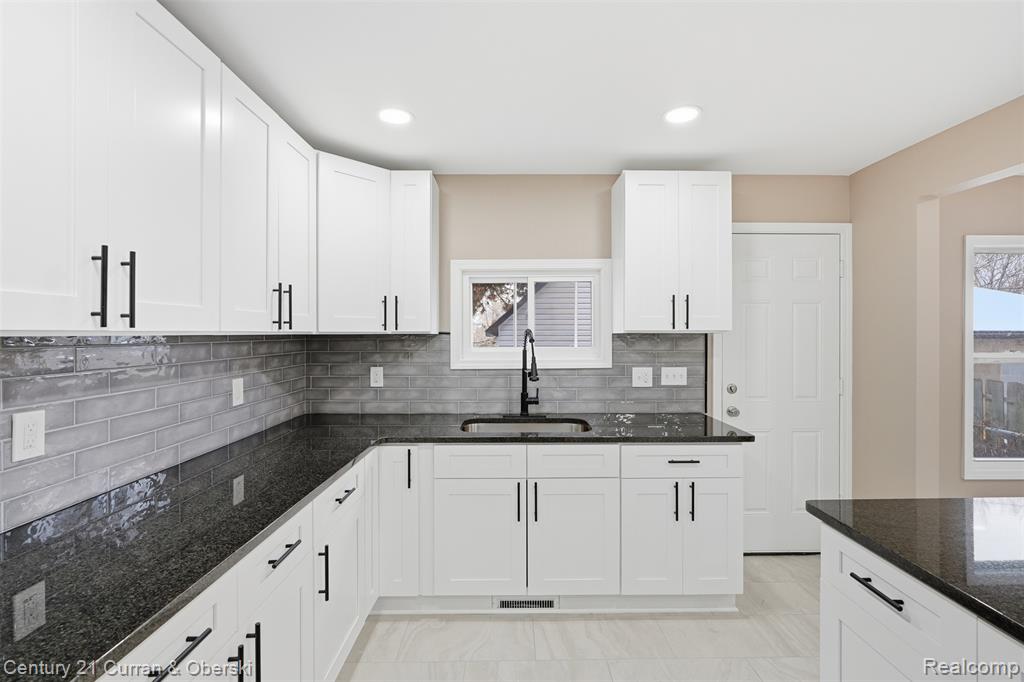 8063 Gartner Street, Detroit, MI 48209 — Photo 13
