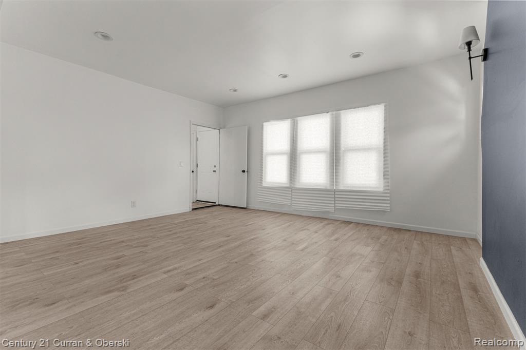 14861 Saint Marys Street, Detroit, MI 48227 — Photo 26