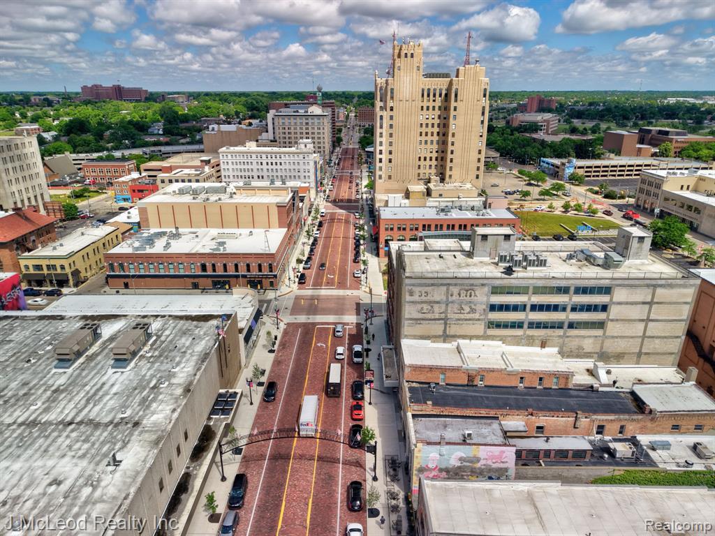 635 S Saginaw Street, Flint, MI 48502 — Photo 56