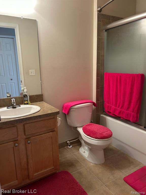 4349 SOUTHBRIDGE Drive, Canton, MI 48188 — Photo 16