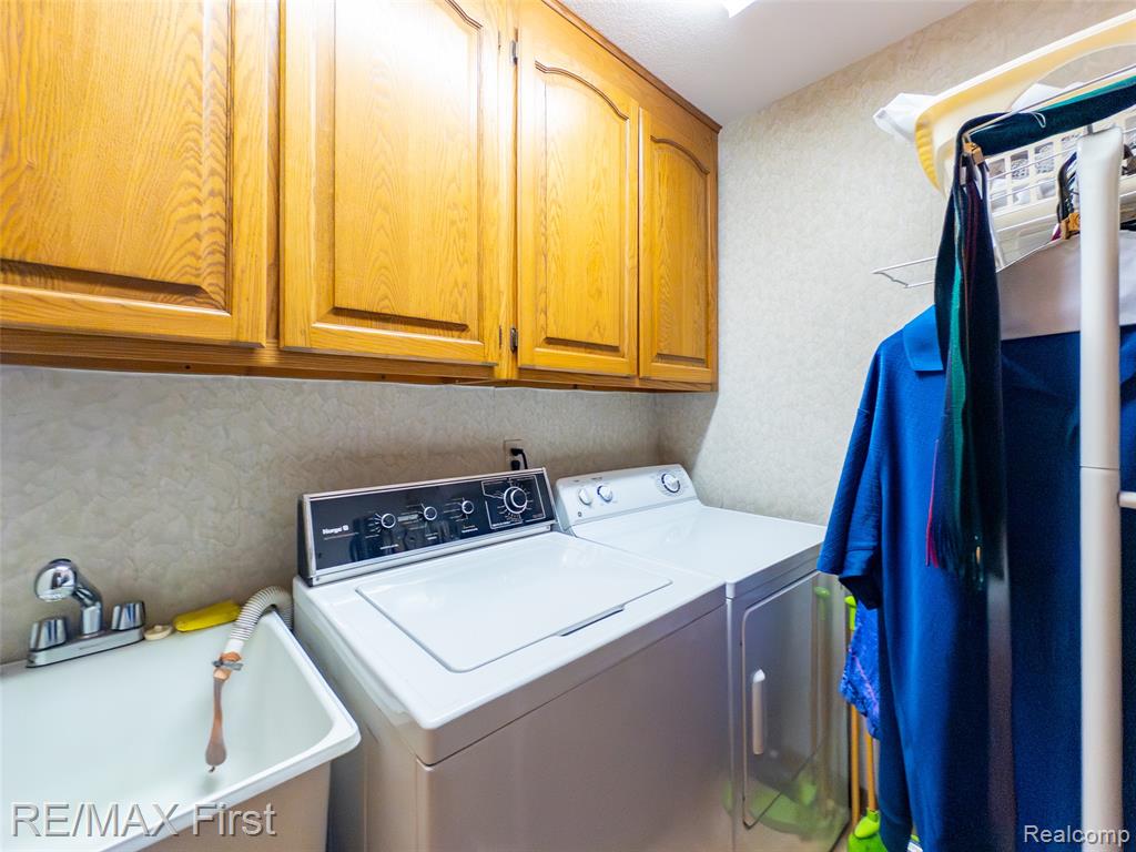 47799 Farmbrook Court, Chesterfield, MI — Photo 27