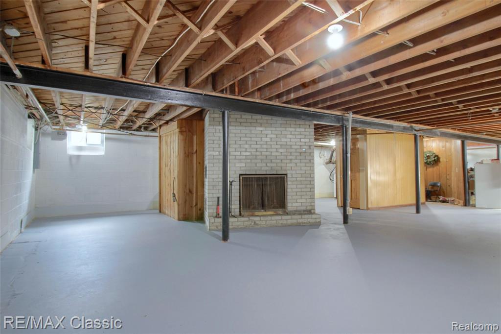 10268 7 Mile Road, Northville, MI 48167 — Photo 27