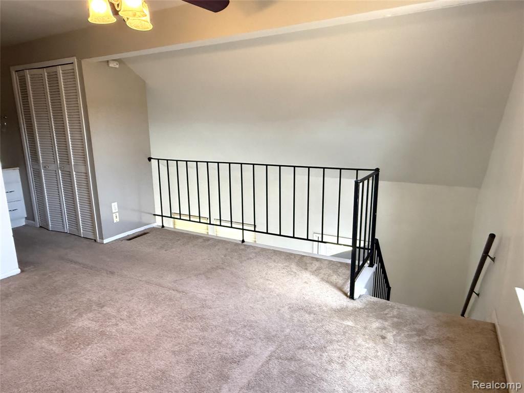 28404 Longmeadow Lane, Brownstown, MI 48183 — Photo 10