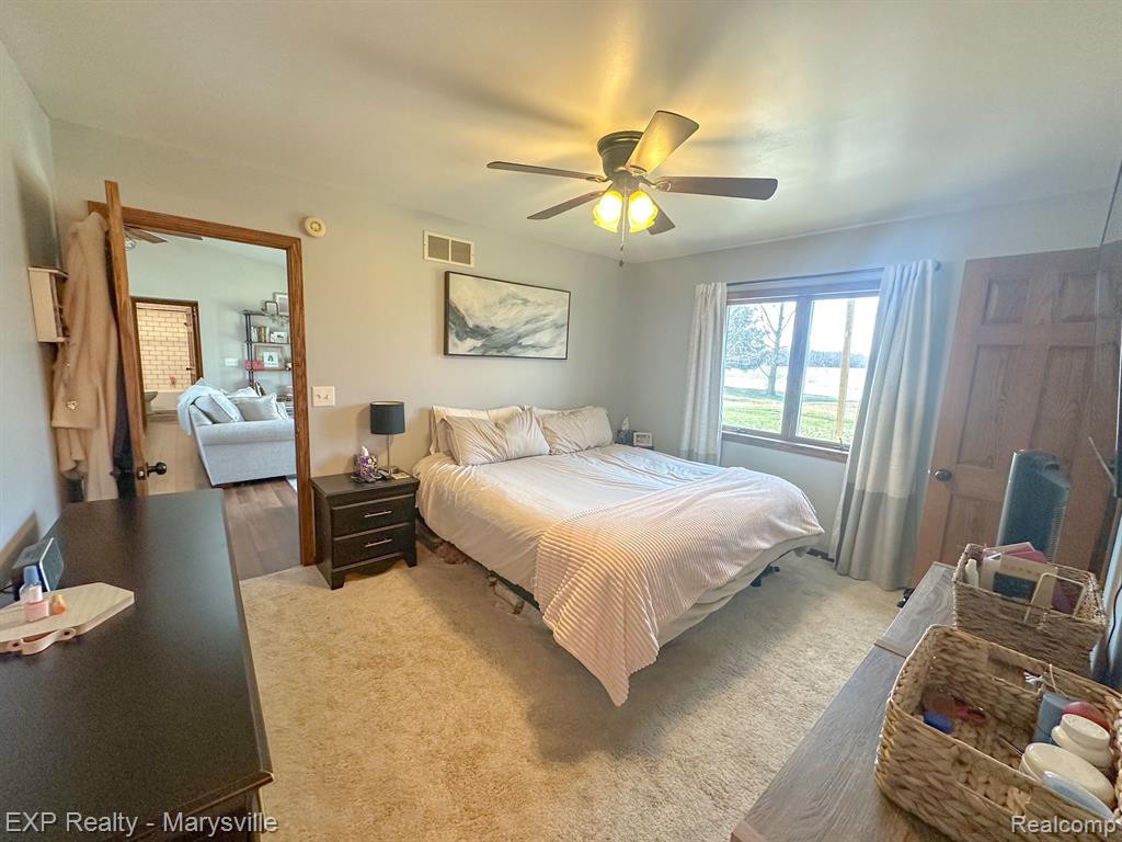 7615 WILDCAT Road, MI 48032 — Photo 17