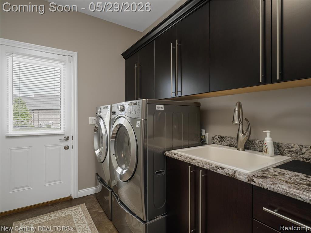 55490 Whispering Hills Drive, Utica, MI 48316 — Photo 17