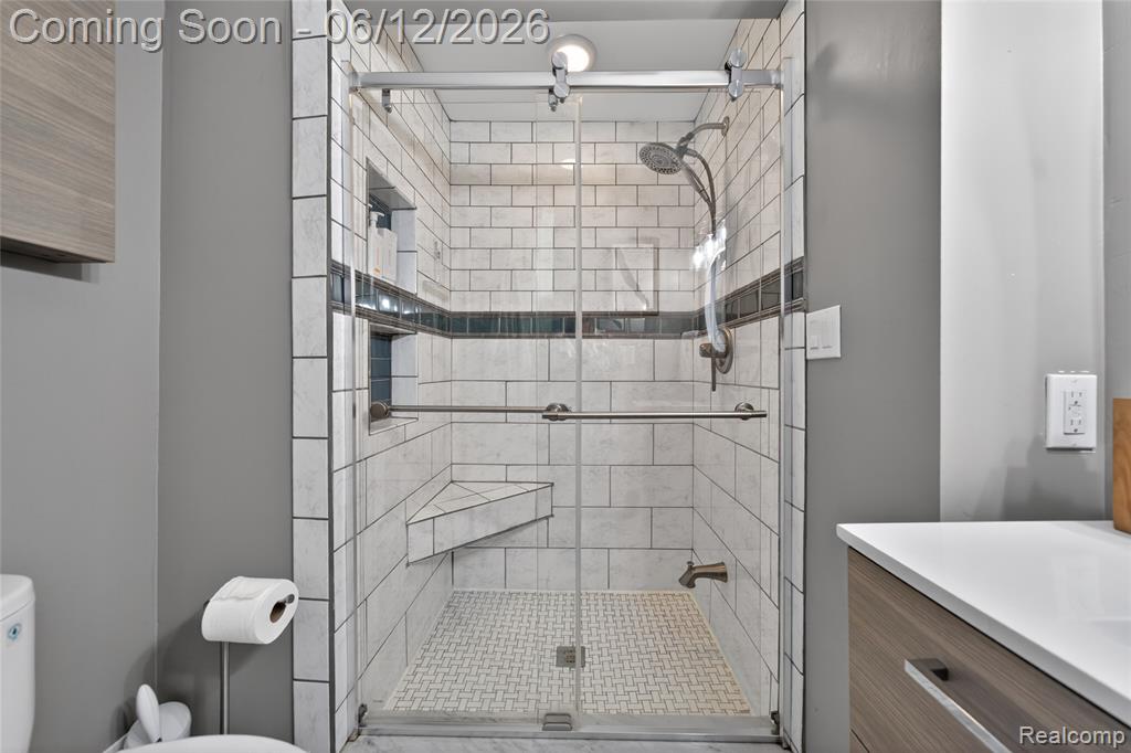 407 Waverley Avenue, Royal Oak, MI 48067 — Photo 30