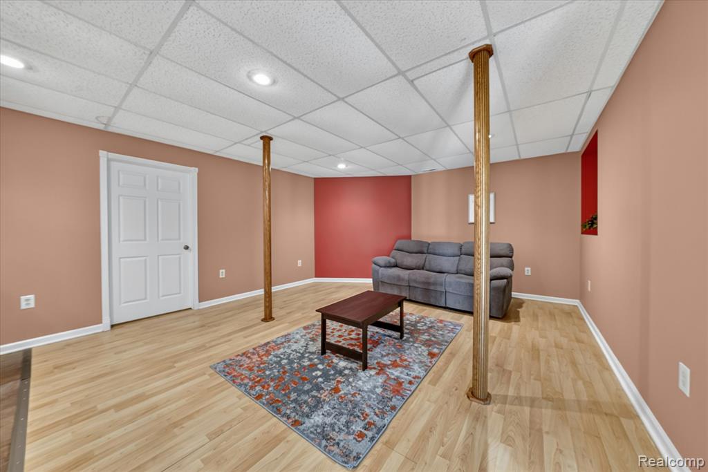860 Island Lake Drive, Oxford, MI 48371 — Photo 38