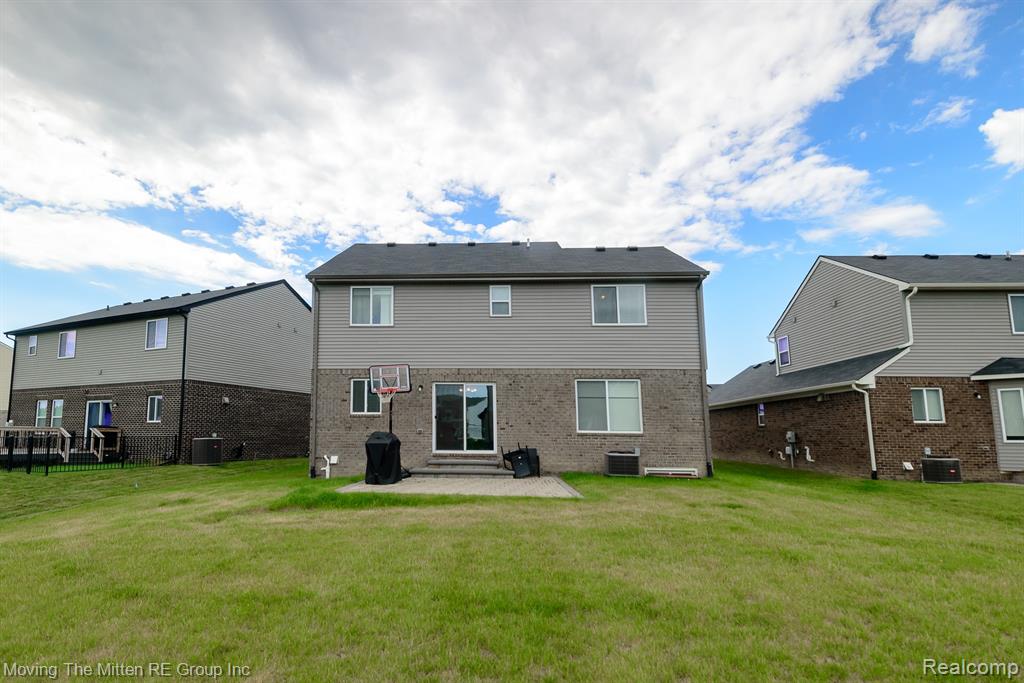 6791 Chandler Drive, Belleville, MI 48111 — Photo 41