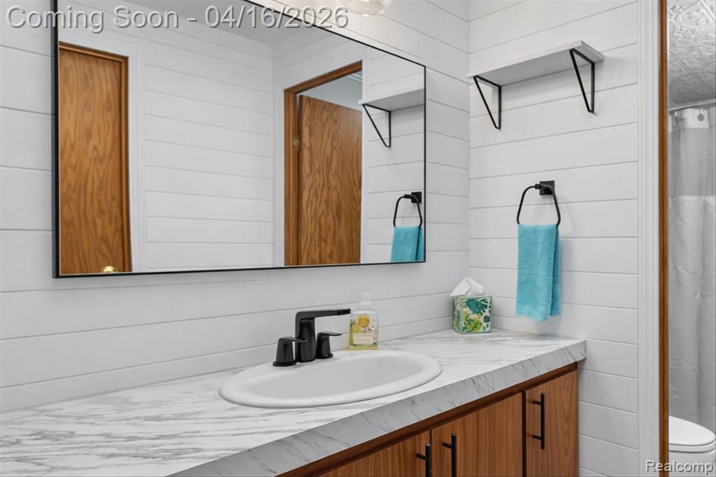 11542 Clearwater Dr, Fenton, MI 48430 — Photo 29