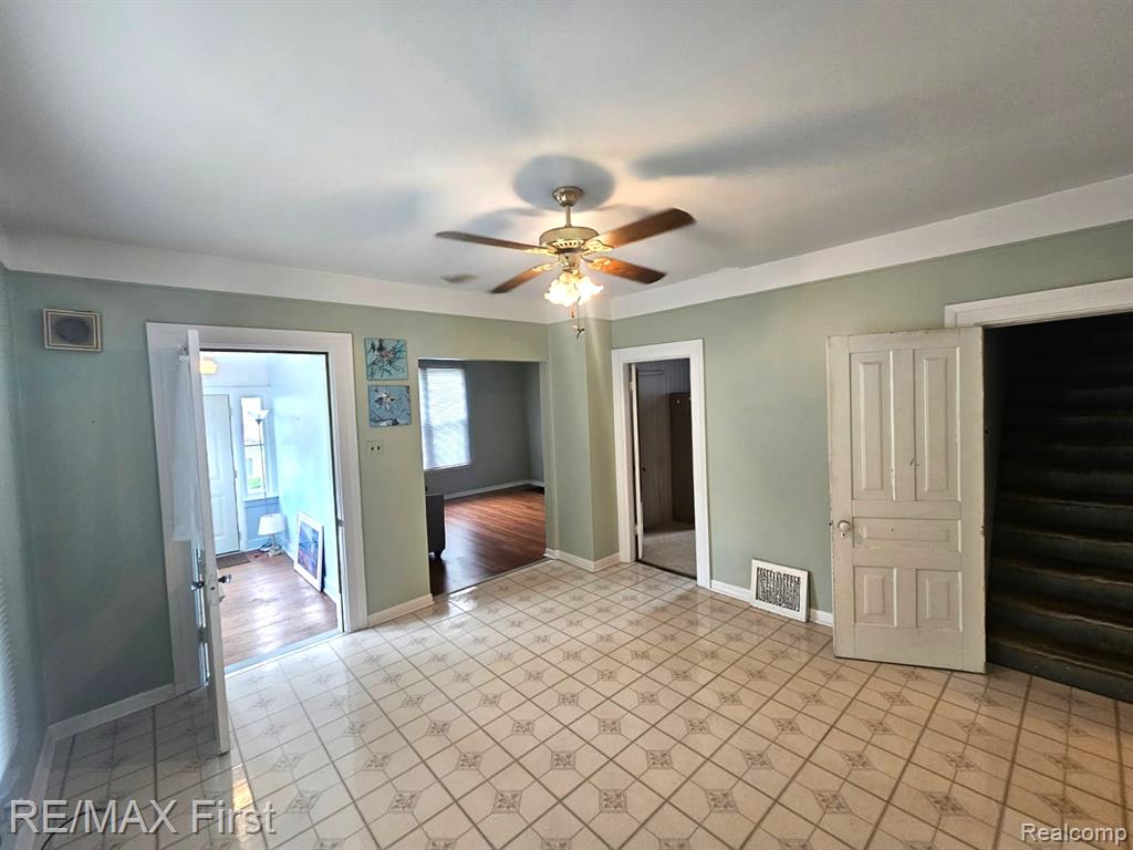 217 Jones Street, Mount Clemens, MI 48043 — Photo 8