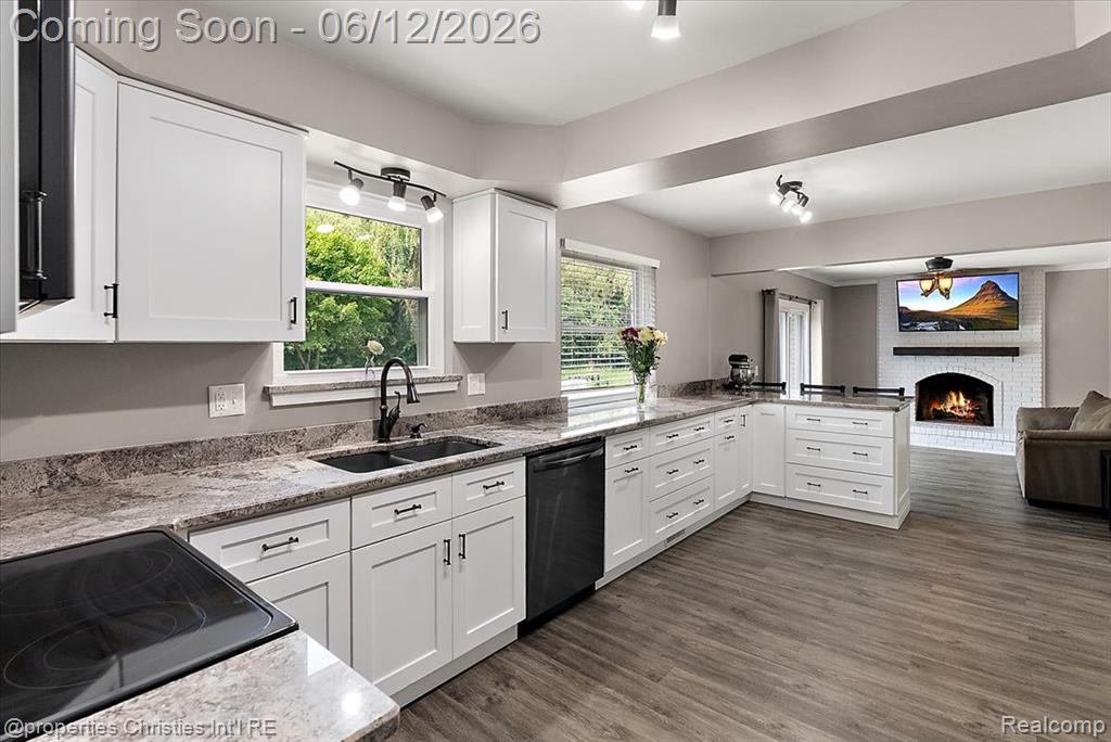 43848 Arlington Road, Canton, MI 48187 — Photo 15