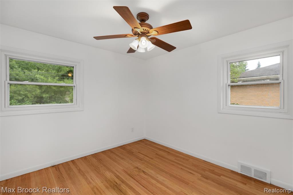 71 Maplefield Road, Pleasant Ridge, MI — Photo 16