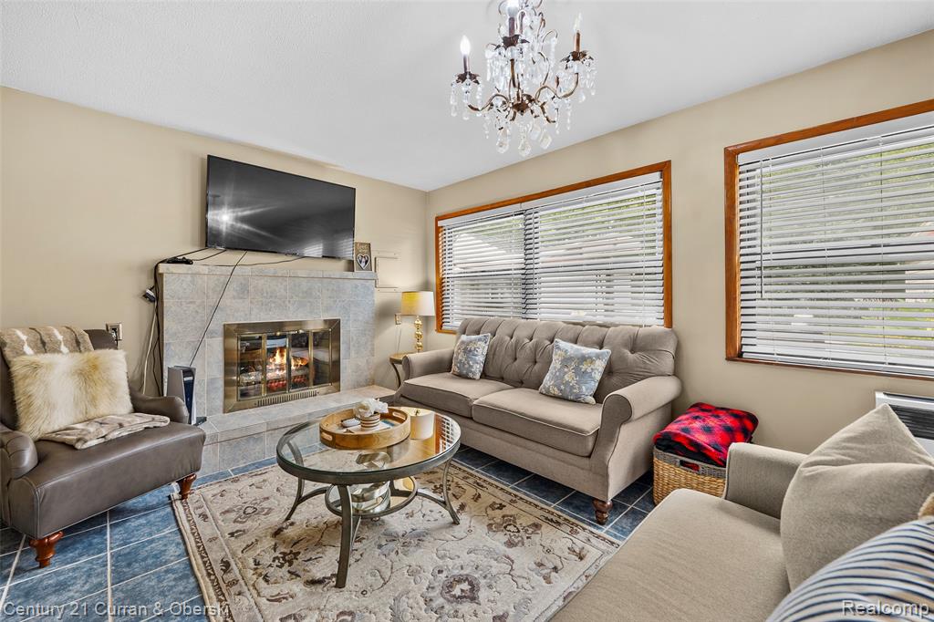 5741 Hubbell Street, Dearborn Heights, MI 48127 — Photo 21