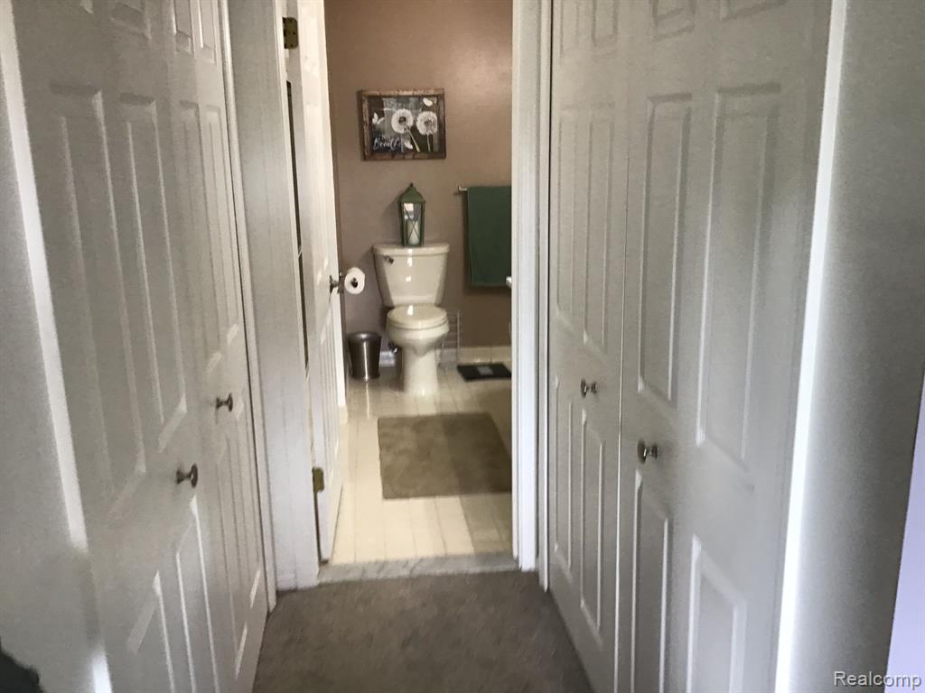 42170 BLOSSOM Lane, Clinton Twp, MI 48038 — Photo 14
