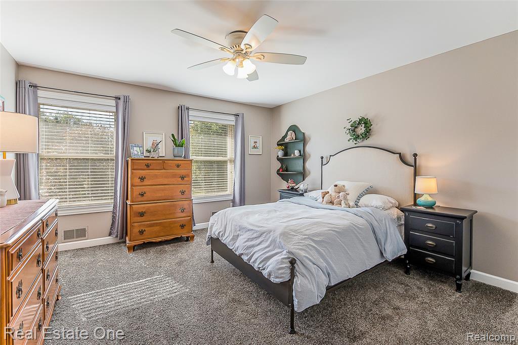 7155 Campbell Mills Court, Brighton, MI 48116 — Photo 46