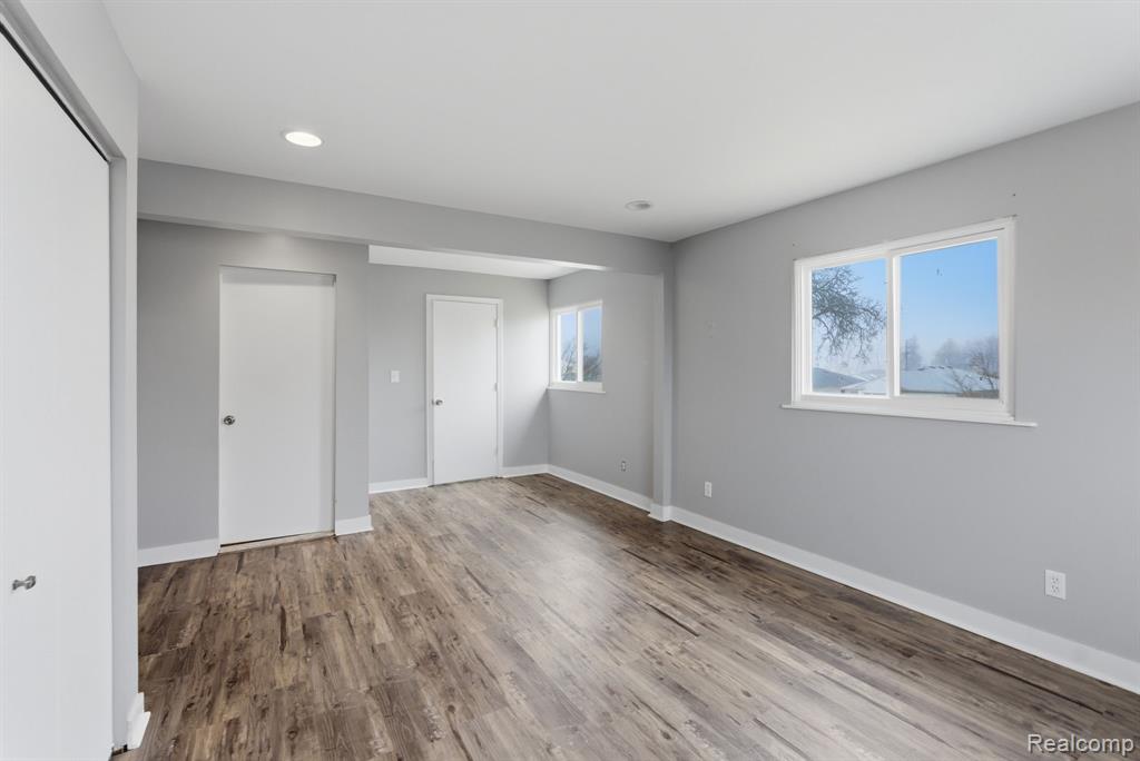 57 W Elmwood Avenue, Clawson, MI — Photo 12