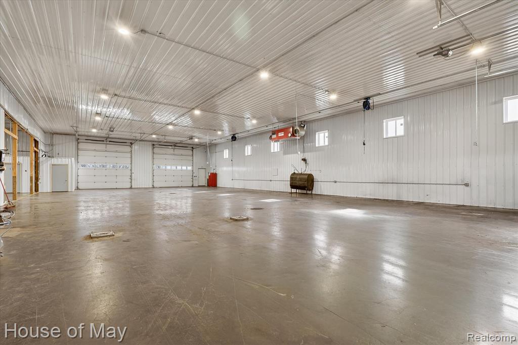 8635 Sterling Heights Drive, Clarksville, MI 48815 — Photo 14