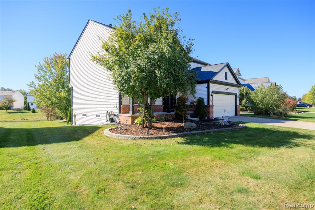 9778 Ravenshire Drive, Ypsilanti, MI 48198 — Photo 3