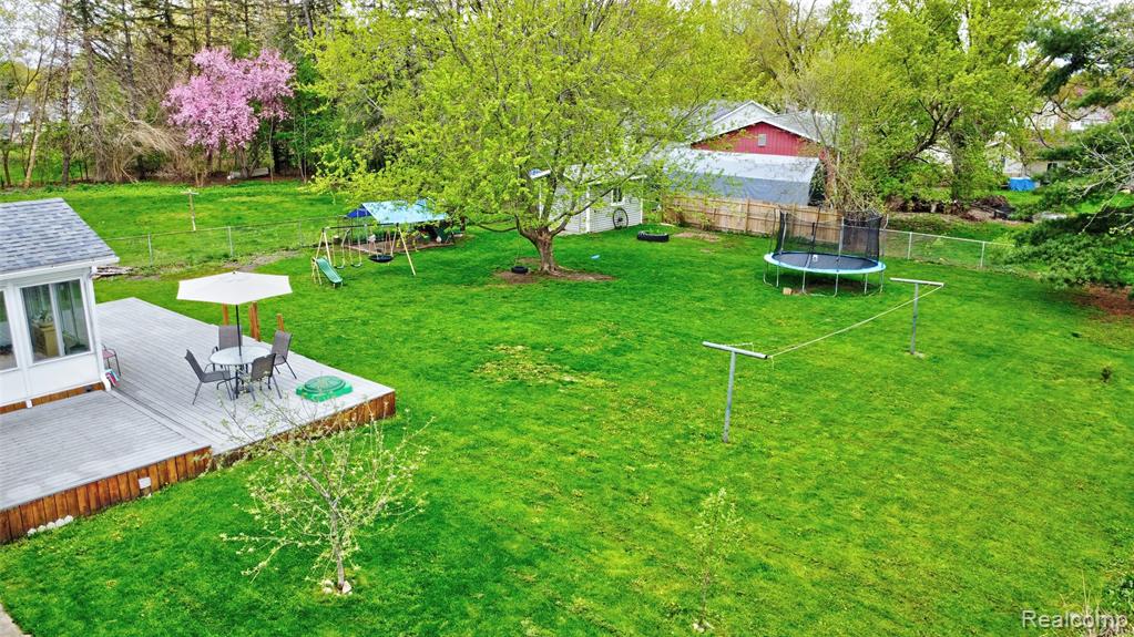 6437 Oriole Drive, Flint, MI 48506 — Photo 43