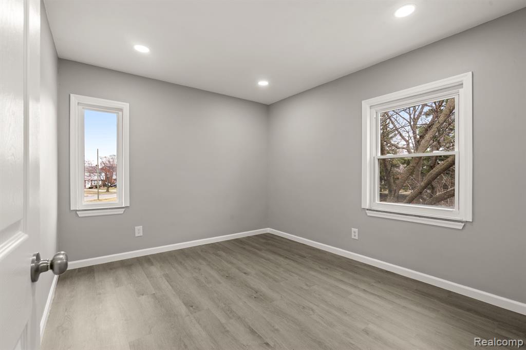 8520 FREDA Street, Detroit, MI 48204 — Photo 18
