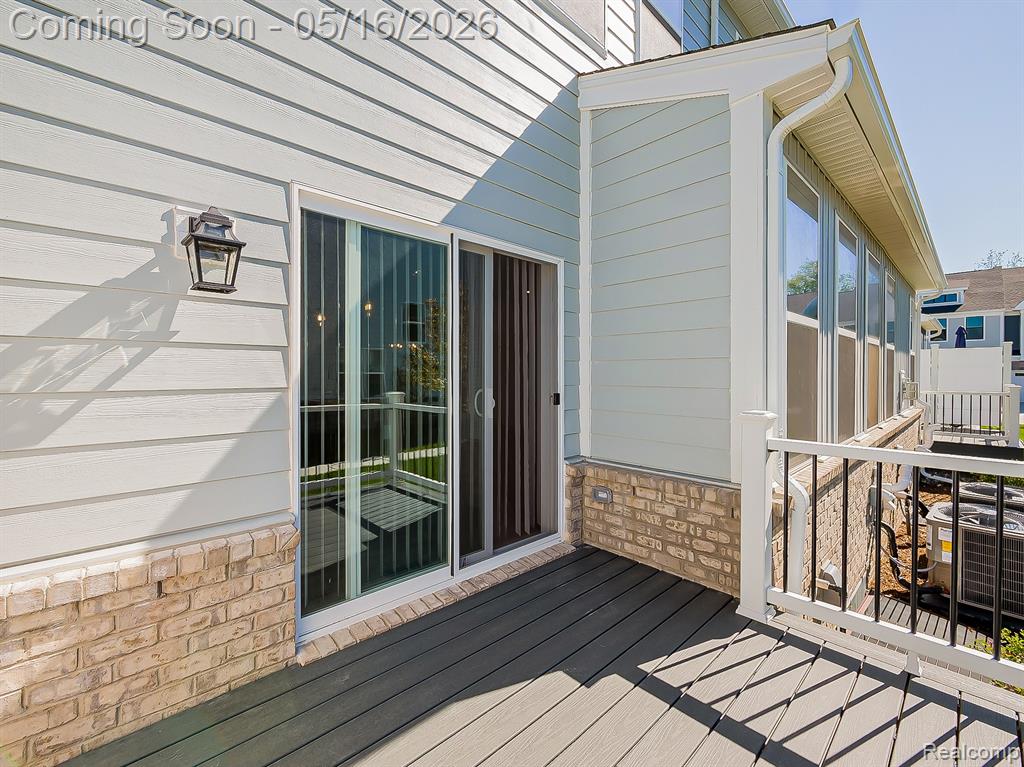 41503 Breck, Plymouth, MI 48170 — Photo 34