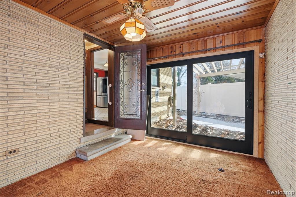 6006 Rosetta Street, Dearborn Heights, MI 48127 — Photo 22