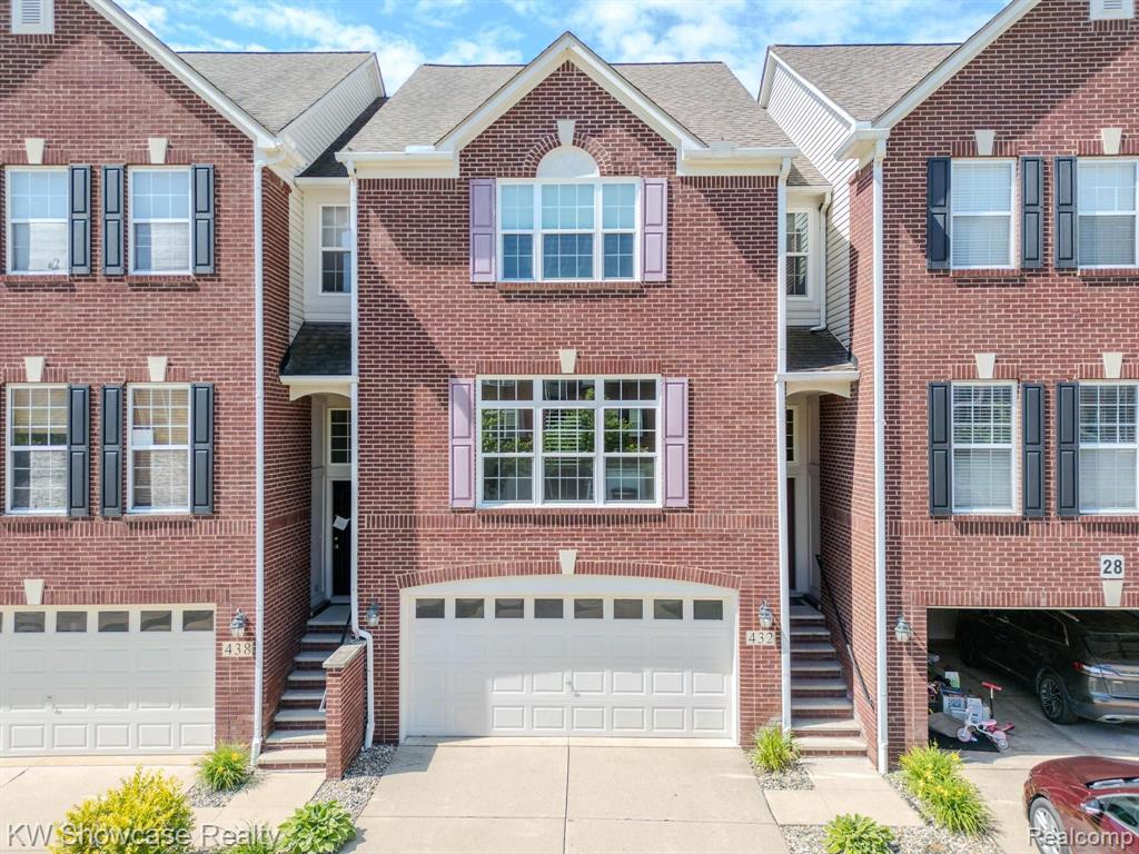432 CHERRY ORCHARD Road, Canton, MI 48188 — Photo 2