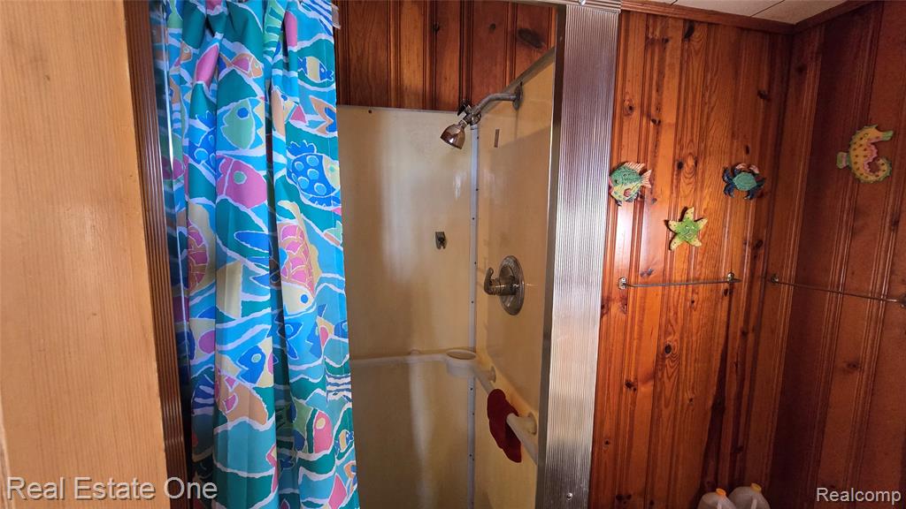 9743 Beverly Drive, Pinckney, MI — Photo 27