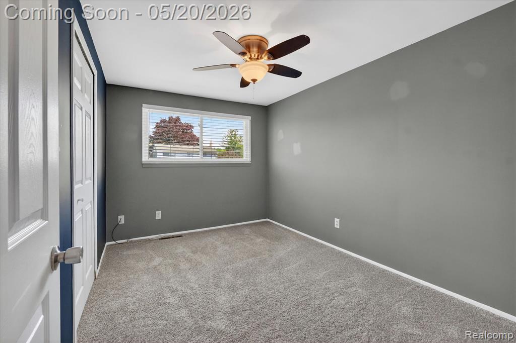 38010 John P Street, Clinton Twp, MI 48036 — Photo 24